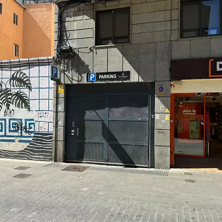 Ele San Justo Plaza דירה